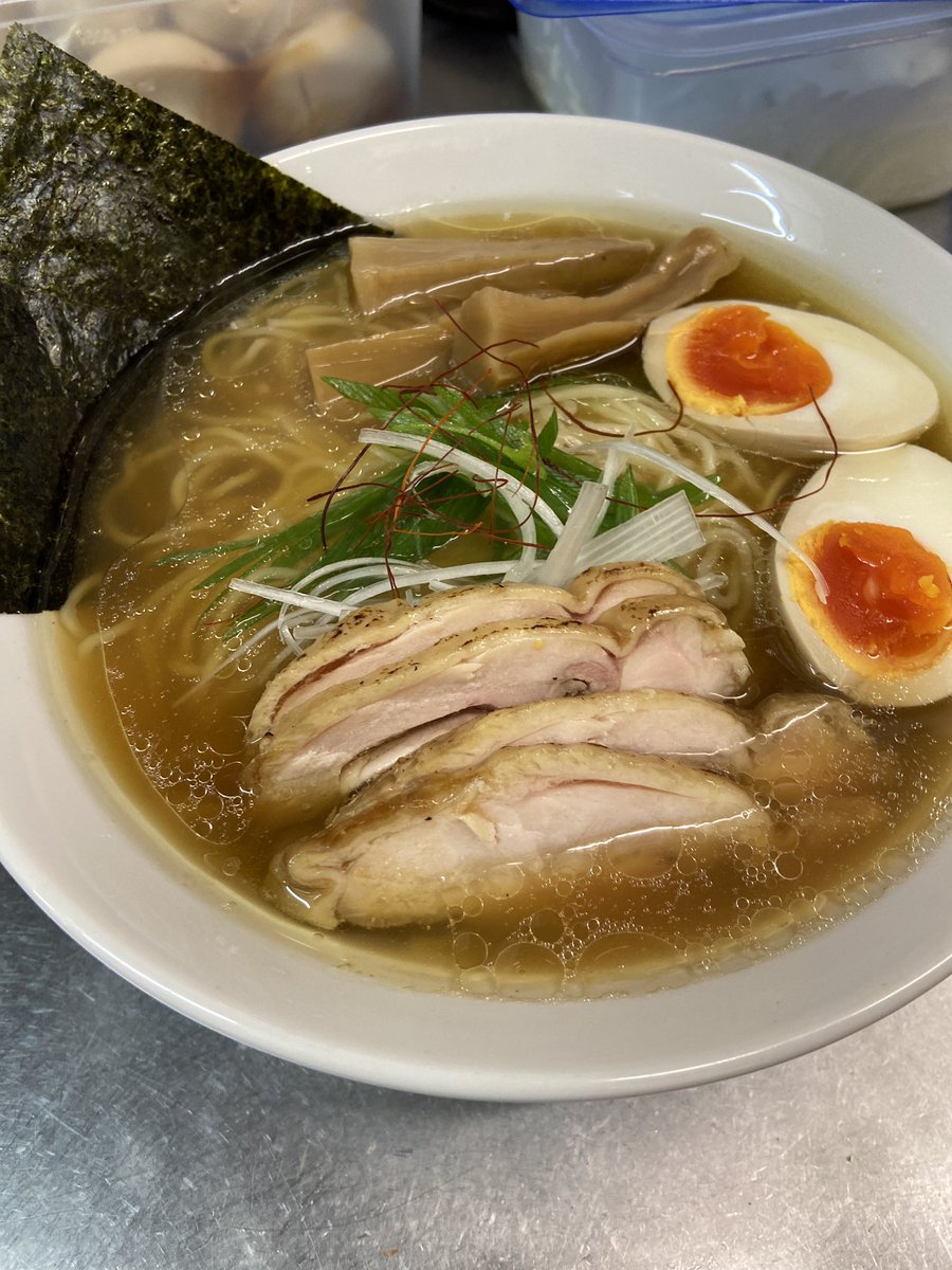 本日も元気に明るく営業しております！