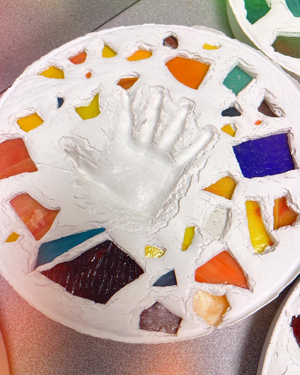 Sara Consdorf tweet media