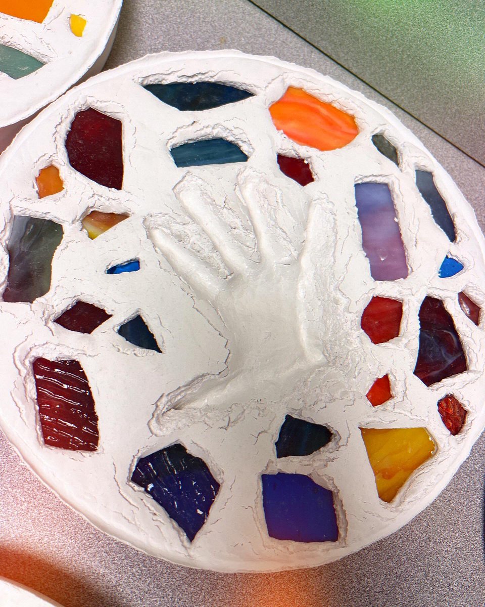 Sara Consdorf tweet media