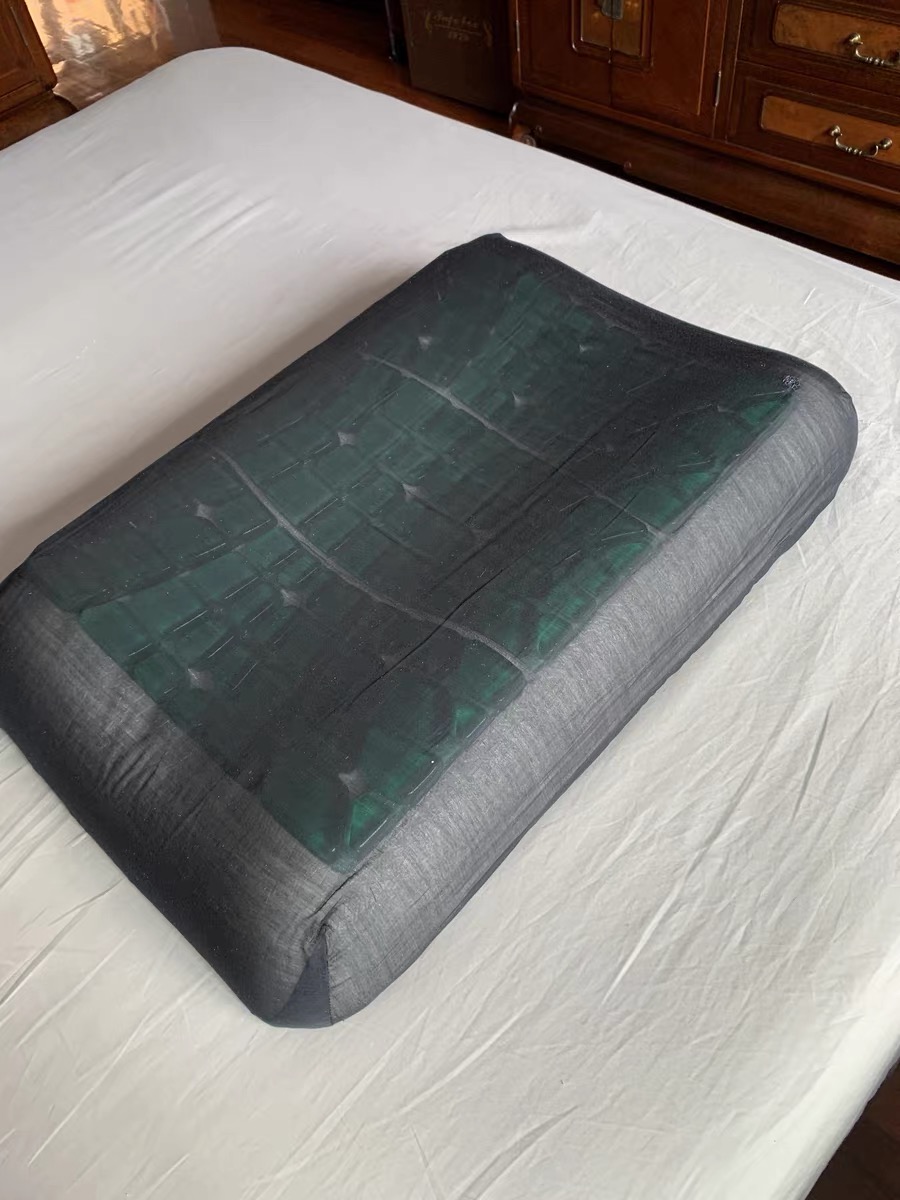 🌿 Cool off this summer with our newly launched Wave-Shape Memory Foam Pillow! 💚 Beautifully embedded with green gel cubes for an ultra-chill experience. Customizable logo and packaging available! 📦 Ideal for hot seasons.  You'll love it, guaranteed! ☀️ #wydenhome #wydenpillow