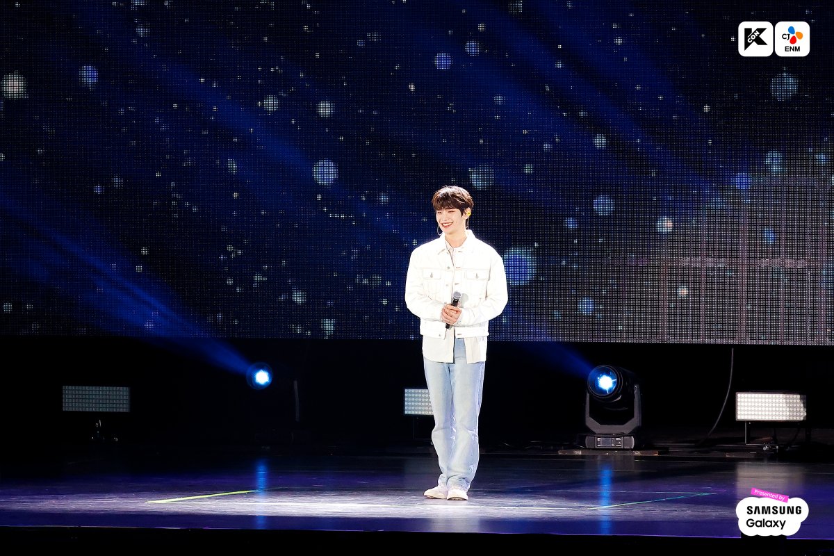 KCON_official's tweet photo. [#KCONJAPAN2024] M COUNTDOWN STAGE : Artists' HIGHLIGHT

🎀 𝗠𝗔𝗬 𝟭𝟮 (𝗦𝗨𝗡)

Bringing you the M COUNTDOWN STAGE's greatest hits!
M COUNTDOWN STAGEの名場面集！

🎈2024.05.10.-05.12
✨Let's #KCON! https://t.co/crNYn5nJfR
