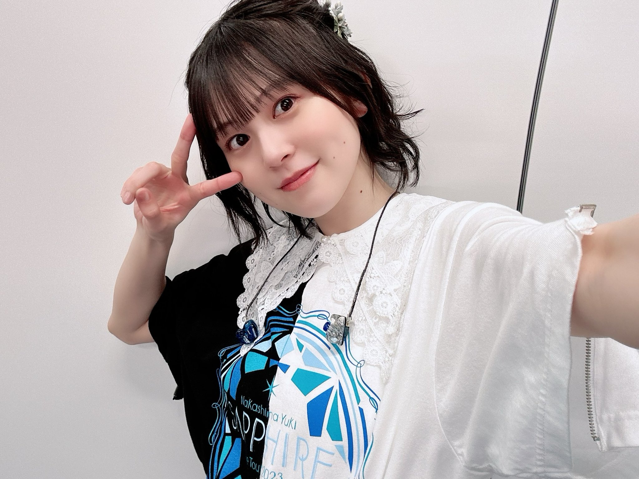 中島由貴❄4/25 写真集発売! على X: 中島由貴❄4/25 写真集発売! على X: