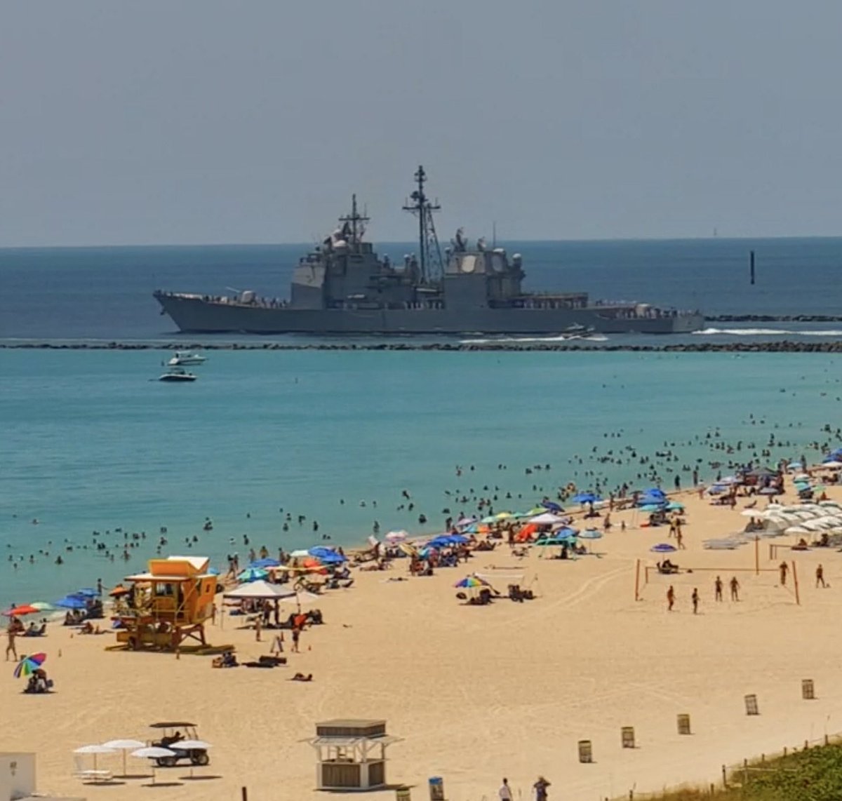 USS Normandy (CG 60) and USS Leyte Gulf (CG 55) Ticonderoga-class guided missile cruisers leaving Miami, Florida after Fleet Week - May 11, 2024 #ussnormandy #cg60 #fleetweekmiami #ussleytegulf #cg55 

SRC: webcam