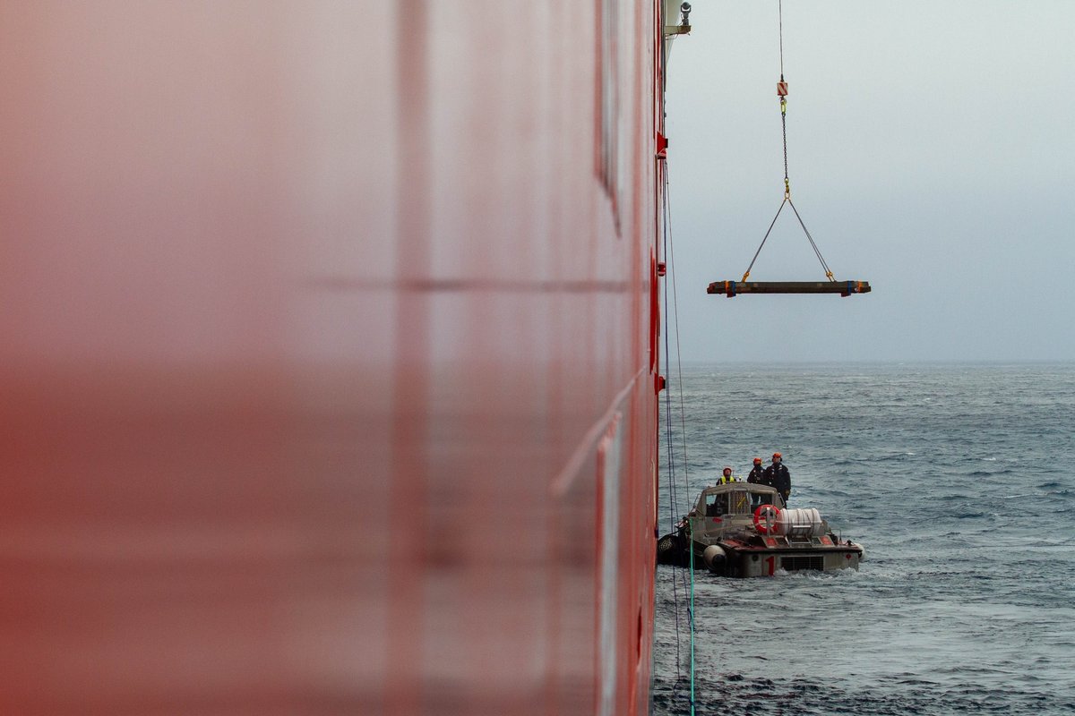 Concrete panels being loaded onto a LARC and taken to shore at Macquarie Island for building projects. It's a precision exercise, involving highly skilled LARC skippers, crane operators and crew. 📷Pete Harmsen