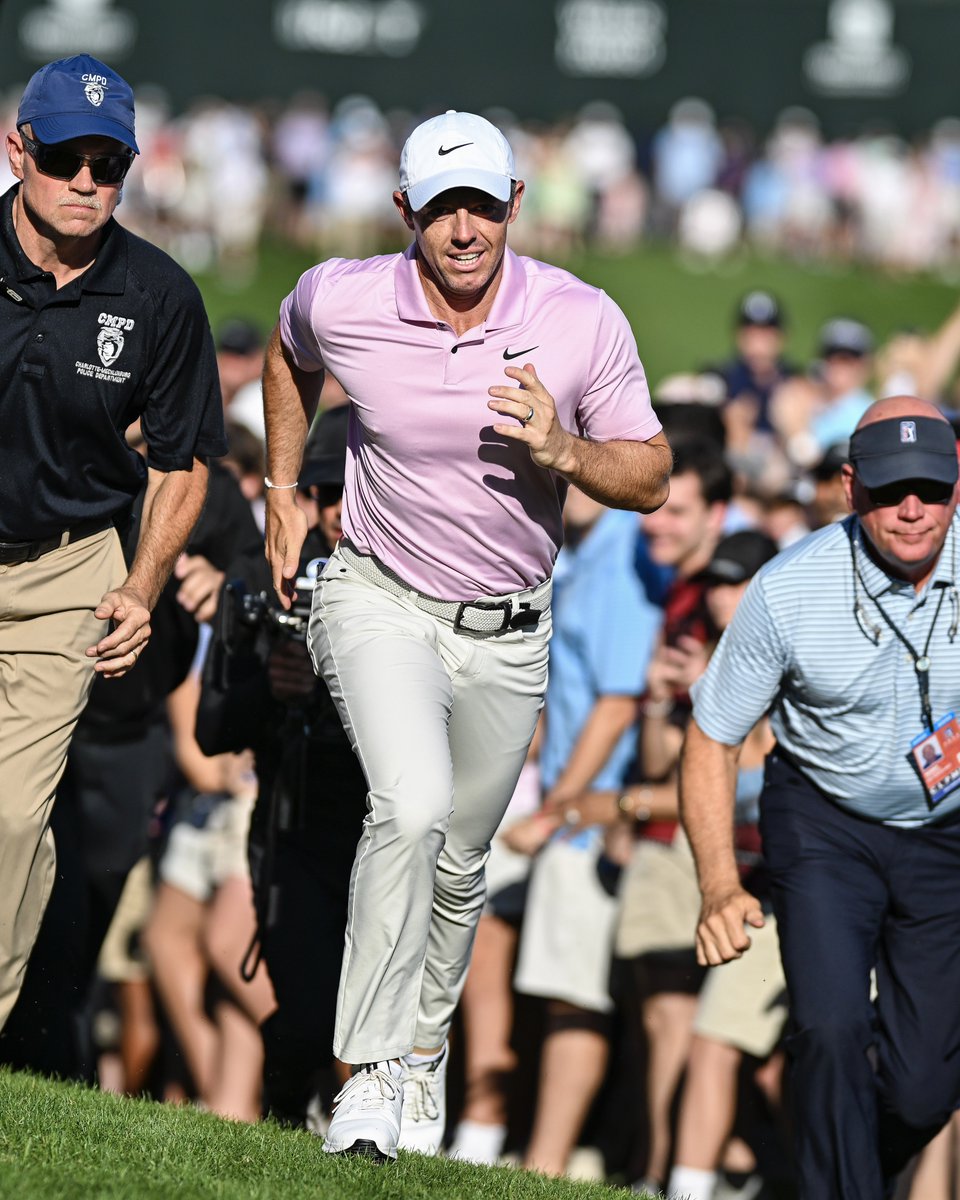 If I didn’t take both of these I’d be certain they are deepfakes. Who smiles this much when they sprint??