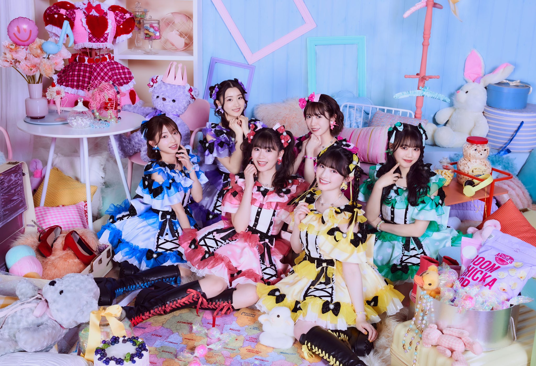 【希少】／第10回 世界歌謡祭　プログラム 希少】／第10回 世界歌謡祭 プログラム - メルカリ