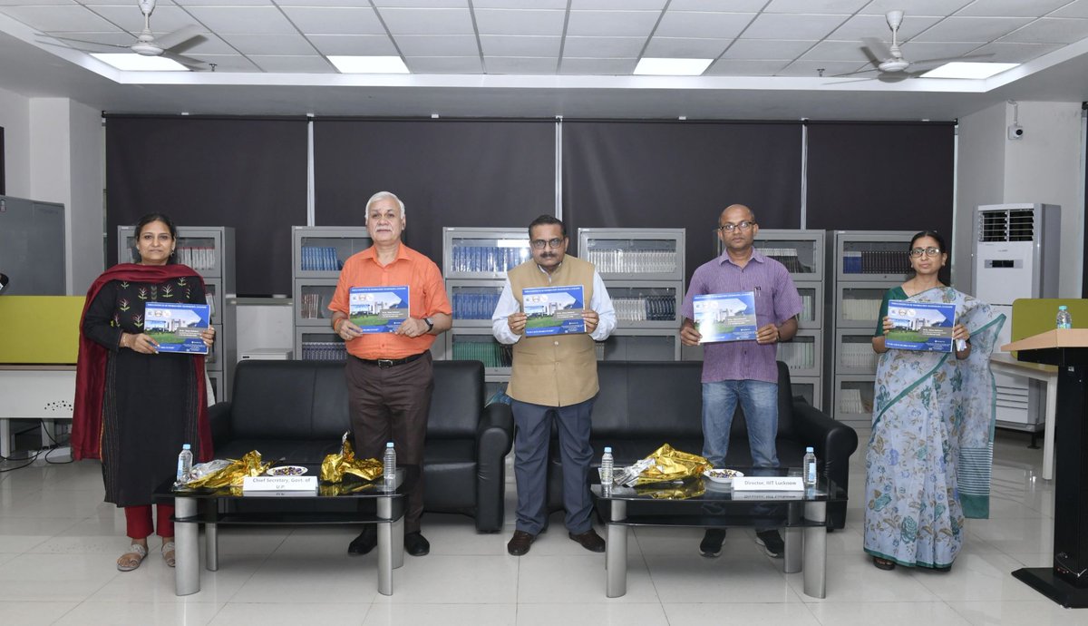 🌟 Breaking New Ground: IIIT Lucknow and Relief Commissioner's Office Launch India's First Comprehensive Climate Analytics Course! 🌍 In a landmark initiative to fortify disaster resilience, IIIT Lucknow, in collaboration with the Relief Commissioner's Office, unveils India's