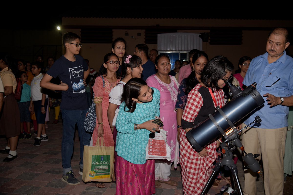 EVENING-2 of #AstroNights at @BITMKolkata, a Unit of @ncsmgoi, @MinOfCultureGoI - featuring space-themed #ScienceExhibition, Open-House #ScienceQuiz, #PopularTalk, #PotteryforPlanets and #TelescopeDemonstration - on May 12, 2024.

Stay tuned for the next sessions coming soon!