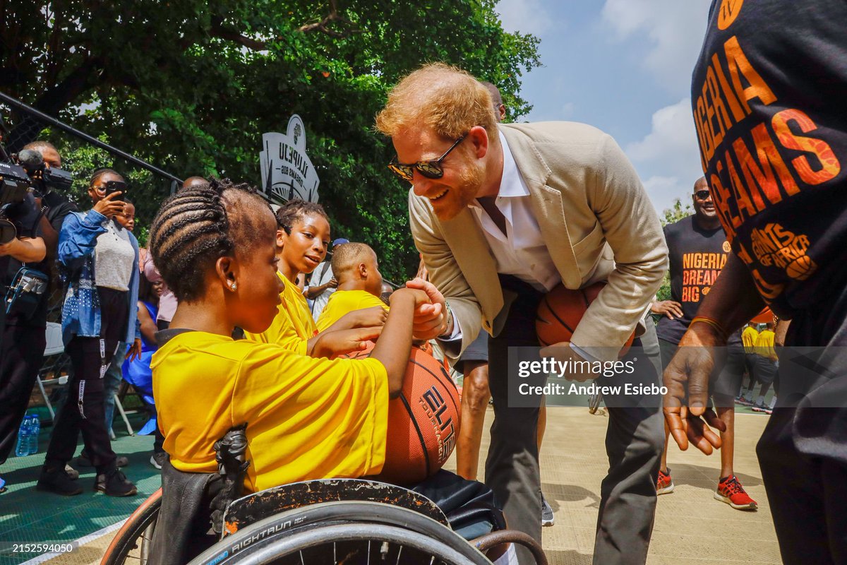 Meghan, Duchess of Sussex and Prince Harry, Duke of Sussex visit Giants of Africa at Ilupeju Senior Grammar School in Lagos, Nigeria. More 📸👉 tinyurl.com/49zzsyy5