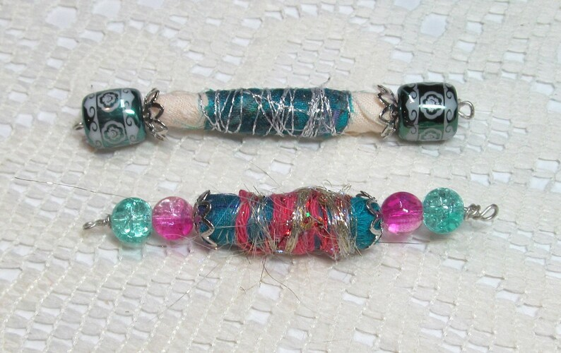 Check this out from Shannon at  @paperbeadboutiq and her shop on #Etsy

Handmade Boho Fabric Beads
etsy.com/listing/164679…

#beads #starseller #etsyshop#handmade #papercraft #supplies #handcoloredpaperbeads #handmadebeads #jewelrymakingbeads #craftingbeads