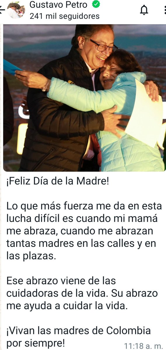 ¡ATENCIÓN COLOMBIA! Felis Día de las Madres. La humildad, sencillez de nuestro Presidente @petrogustavo es innegable; Por eso el pueblo lo quiere tanto. #SoyDefensaDePetro
