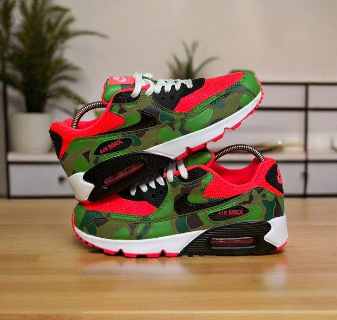 Airmax 90 Size 40,41,42,43,44,45 Price Ksh 3600 WhatsApp 0798542232 We deliver country wide JKIA limuru 3 Red Sea Starlink