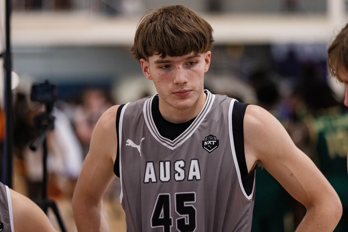 reubenhatcher01's tweet photo. Memphis, you’ve been a blast… bring on Wichita ‼️ #45 #ausahoops
@AUSA_Hoops @jordanemullan @TomHoggard1 
@CoachSepo https://t.co/Vm08mL6tC6