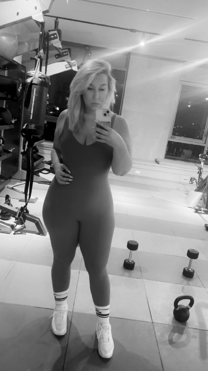 Amy Street 🦢 tweet media