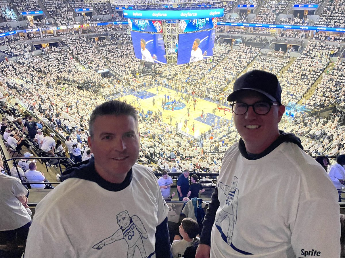 bohnysty's tweet image. Bucket List! NBA playoff game.