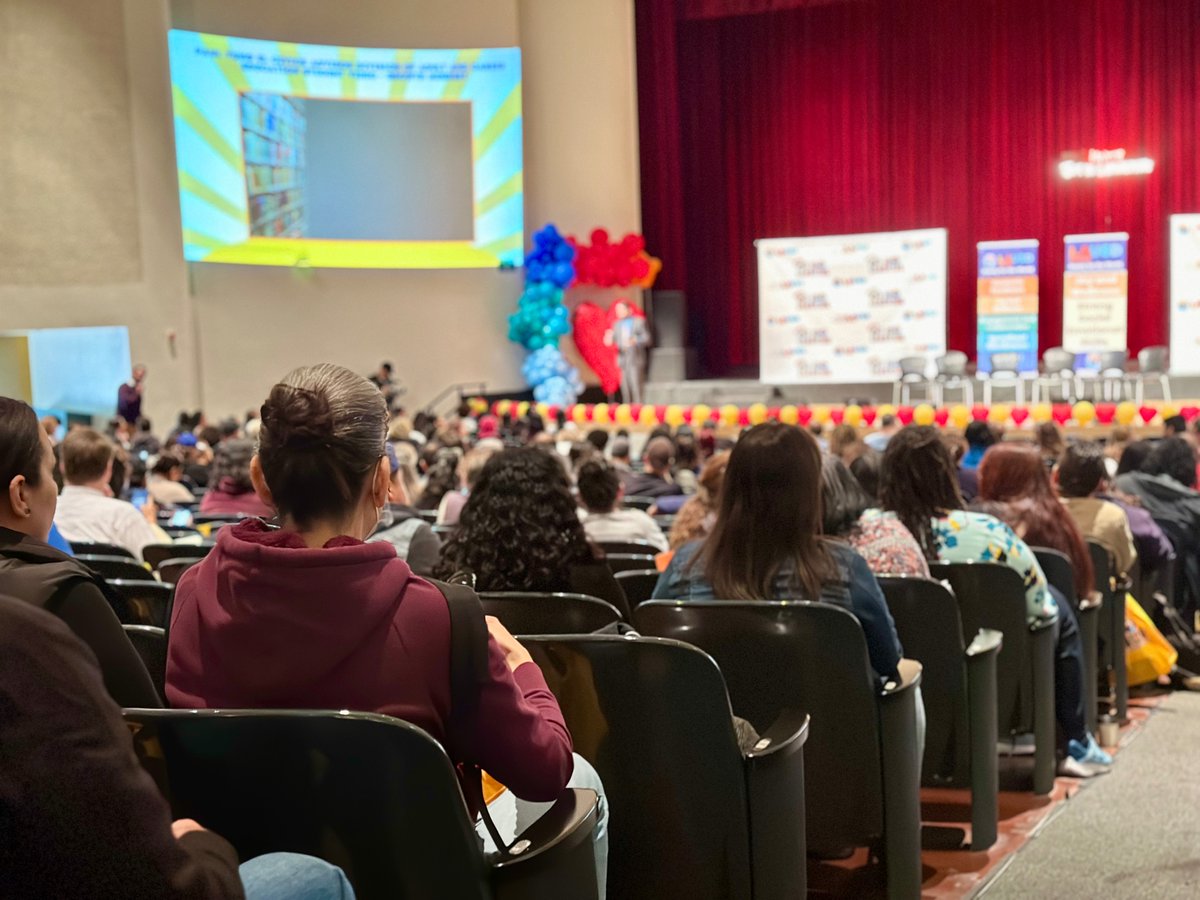 lozahe's tweet photo. This Saturday, a few ITS techs and myself, provided support for SEL Symposium 2024 at ELAC. It was amazing being able to service SEL, including being able to plan along side them. I want to thank my team this Saturday, for the professionalism we showed.
@LAUSDCIO @LASchoolsEast https://t.co/LRJFpbTpV0