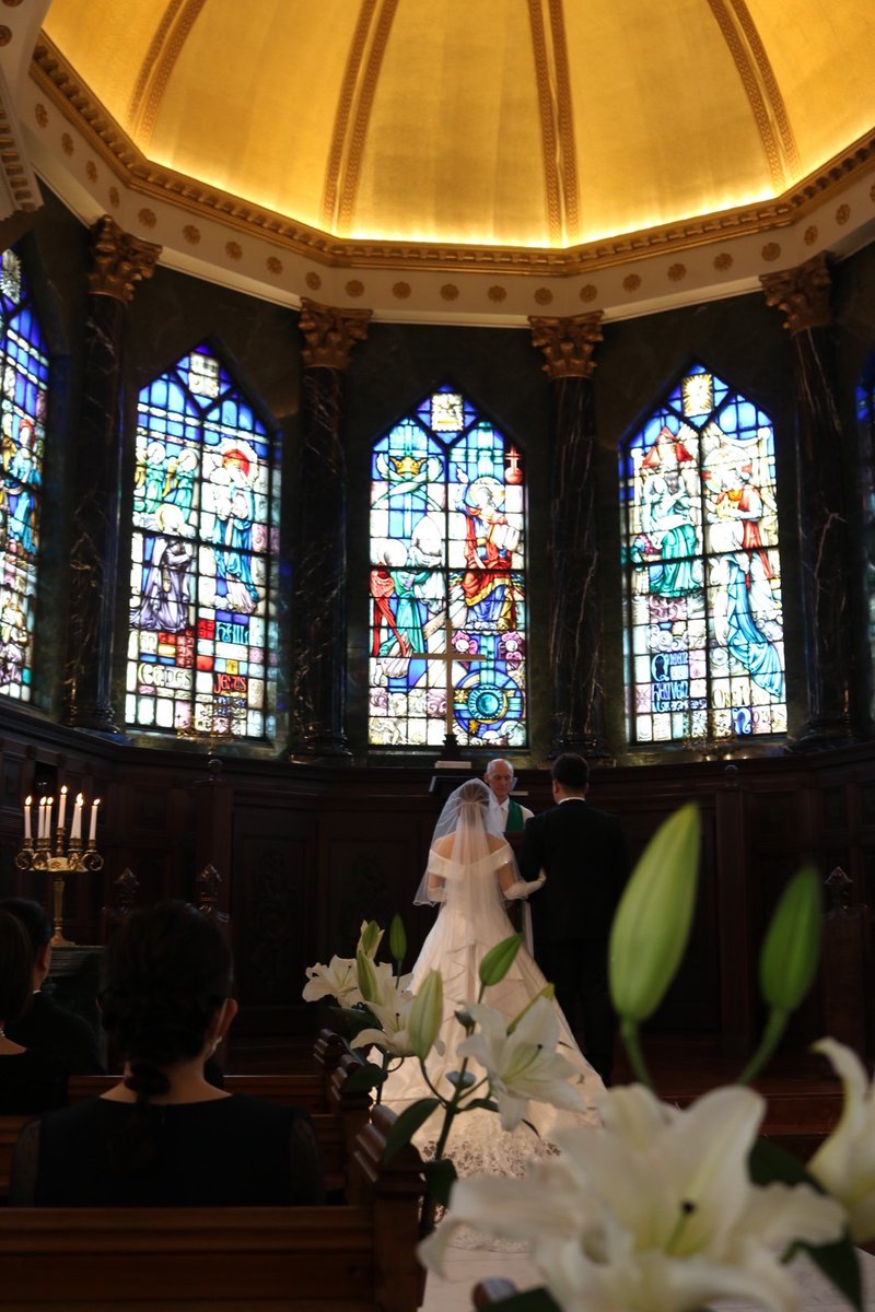 おはようございます🐔随分ご無沙汰でした🙇個人的なことで恐縮ですが、5月11日に結婚式を挙げました。準備段階から多忙を極め、仕事面で配慮していただき、ありがとうございました。今日から、またバリバリ仕事頑張りますので、今後とも何卒よろしくお願いします。