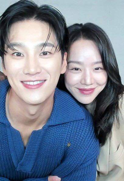 LINDOS 😭😍😍 (Saudades desses dois atuando juntos sendo um casal ✊🏼😩) #SeeYouInMy19thLife #Kdrama #ShinHaeSun #AhnBoHyun