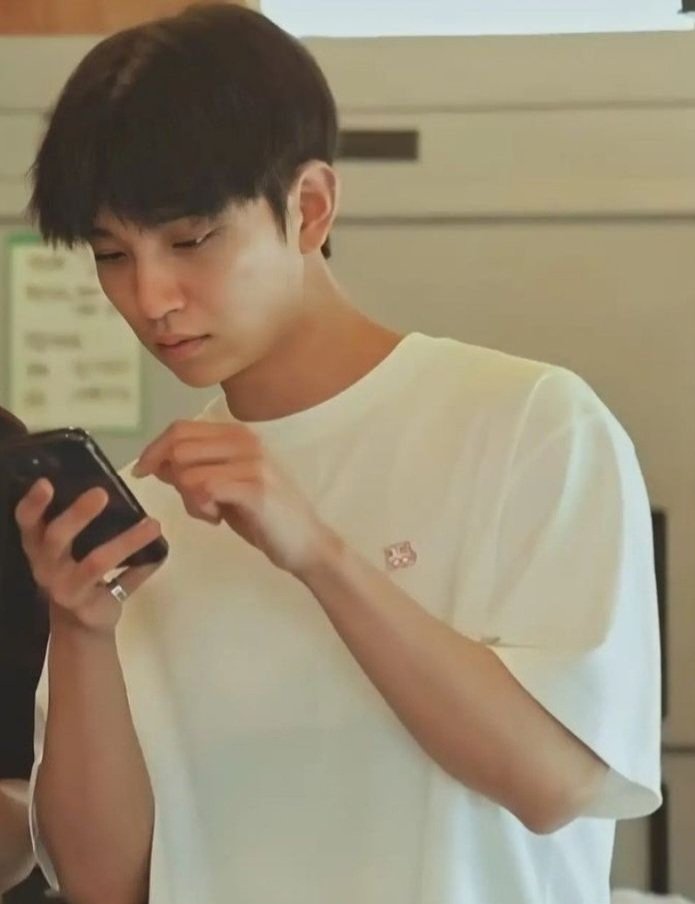 vinquewrites's tweet photo. Review 🔞

a J0shuâ x OC filo AU

"Gusto mo ba makakita ng bùrát in real life? Para 'di ka na mailang diyan sa parts of penis na nire-review mo?" 

- MDNI
- NSFW 🔞
- read and bulong responsibly
- read tags
- pw hint: svť song, all UPPERCASE 

🔗: https://t.co/Xp7IgHZtNd https://t.co/FZz1Oo9TfF