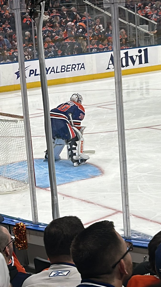 CP with some great touches behind the net.