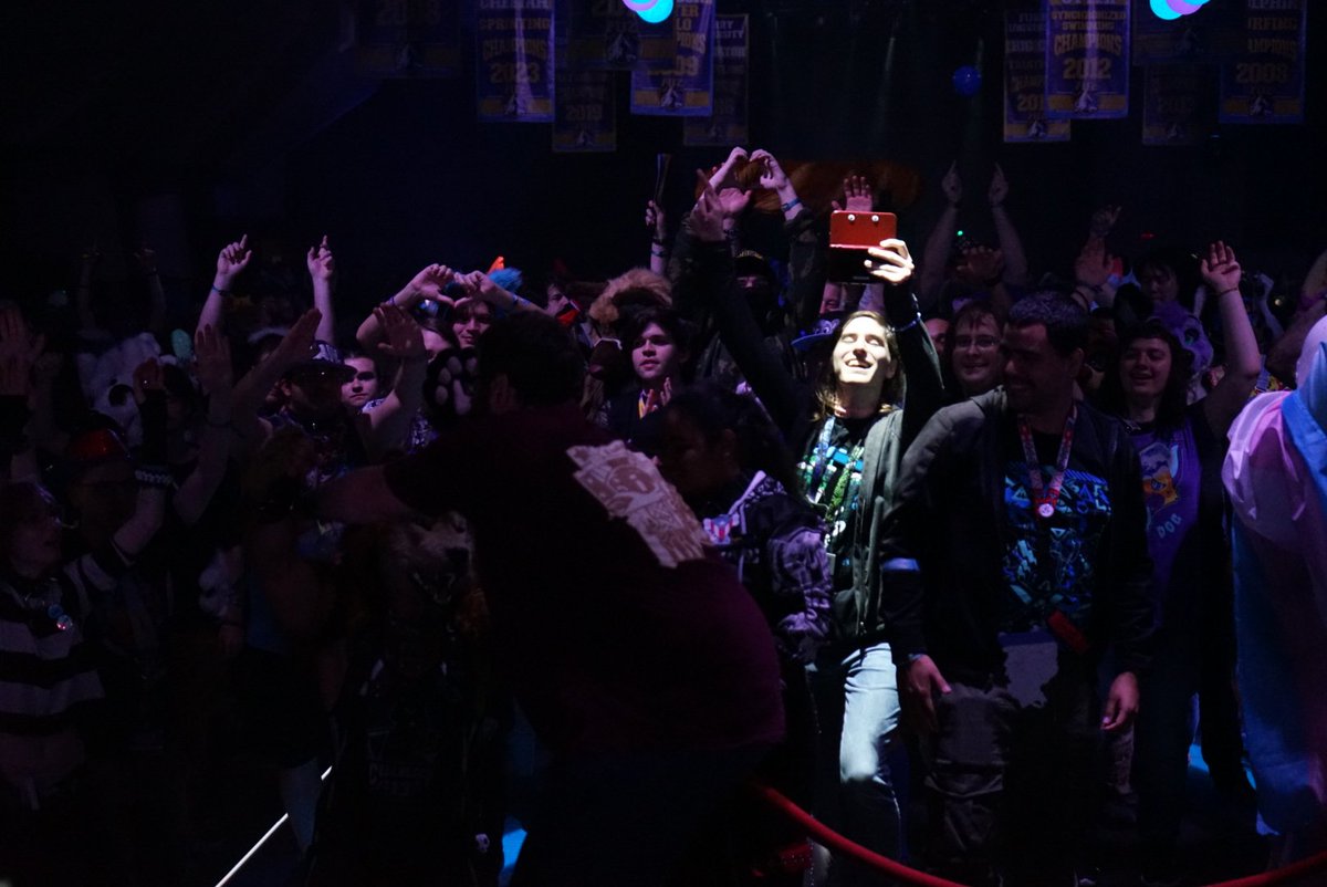 To the dude in the crowd during @WarnedOne's set <a href="/FurryWeekend/">Furry Weekend Atlanta | May 7-10, 2026</a>, you made my night.