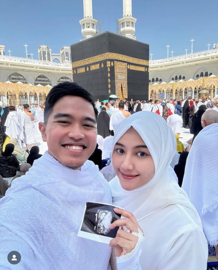 detikfood: #Foto Kaesang Pangarep dan Erina Gudono mengumumkan kabar kehamilan anak pertama mereka. Ini momen manis keduanya saat kulineran.

>>dtk.id/Nim5x1

Foto: dok. instagram
#ErinaGudono #KaesangPangarep