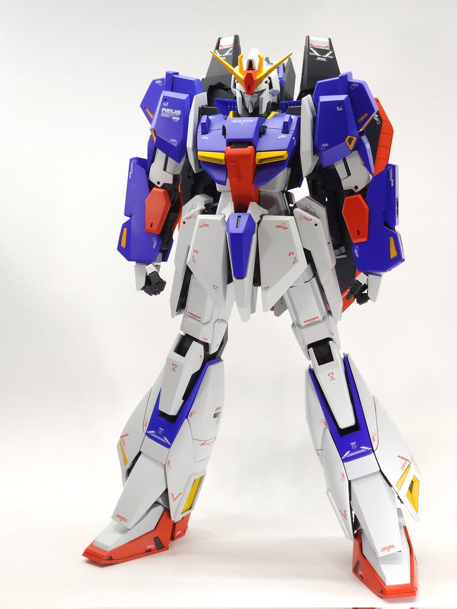 2107akahama's tweet image. Mgゼータガンダムver.ka改修
完成報告
センチネル風をイメージして全体的にプロポーション、ディテールを改修しました。
初改修だったので製作期間1年位掛かりましたが何とか形にする事が出来ました!
ツリーに続きます。(1/3)
