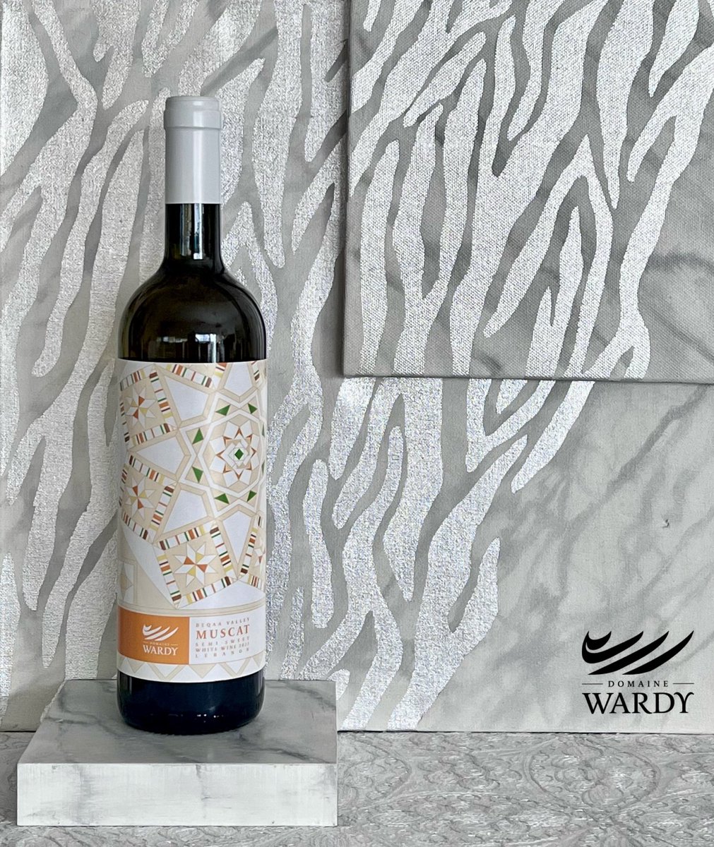 Beqaa Valley Muscat Catavinum World Wine and Spirits Competition, Spain: Gold Medal . #domainewardy #wine #whitewine #muscat #semisweet #semisweetwine #mediumsweet #vegan #awardwinning #sustainable #lebanesewine #winesoflebanon #lebanesewineries #lebanon #familybusiness