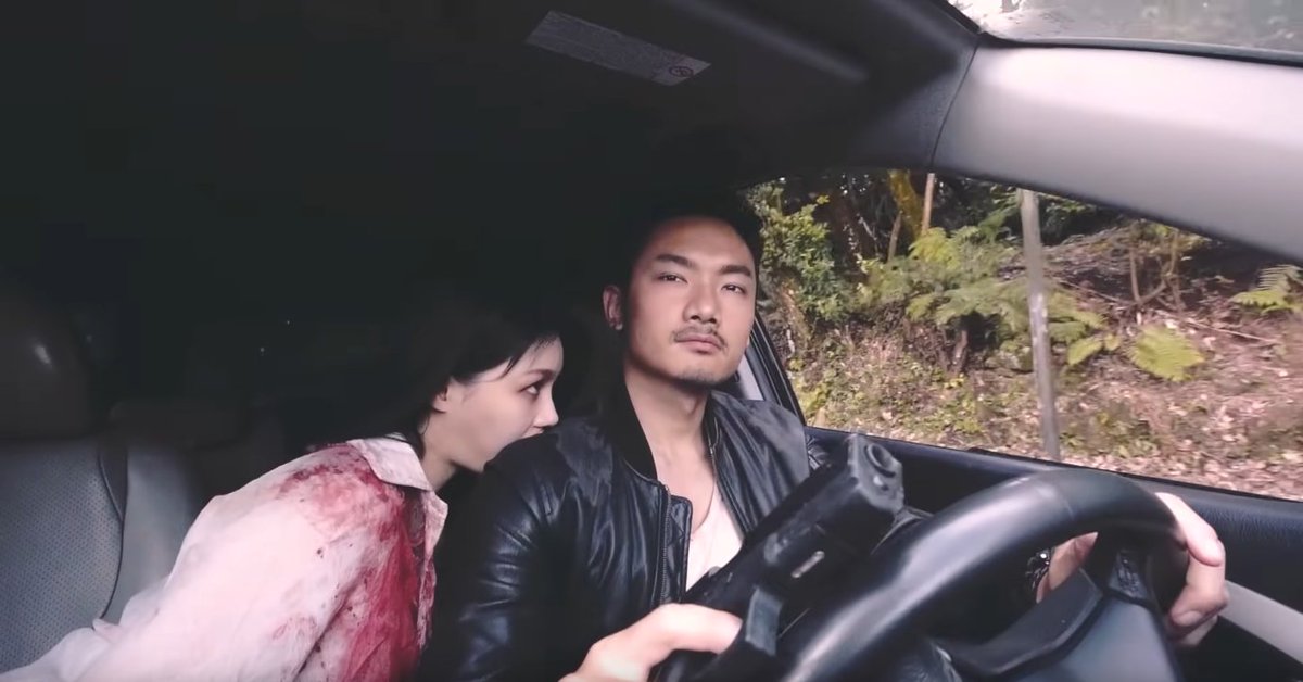 проснулись, поумилялись с китайского веб-сериала my zombie crush, в которой девушка-зомби вкрашилась в парня и ей надели капы и она ходит теперь за ним и его кусает 🥰