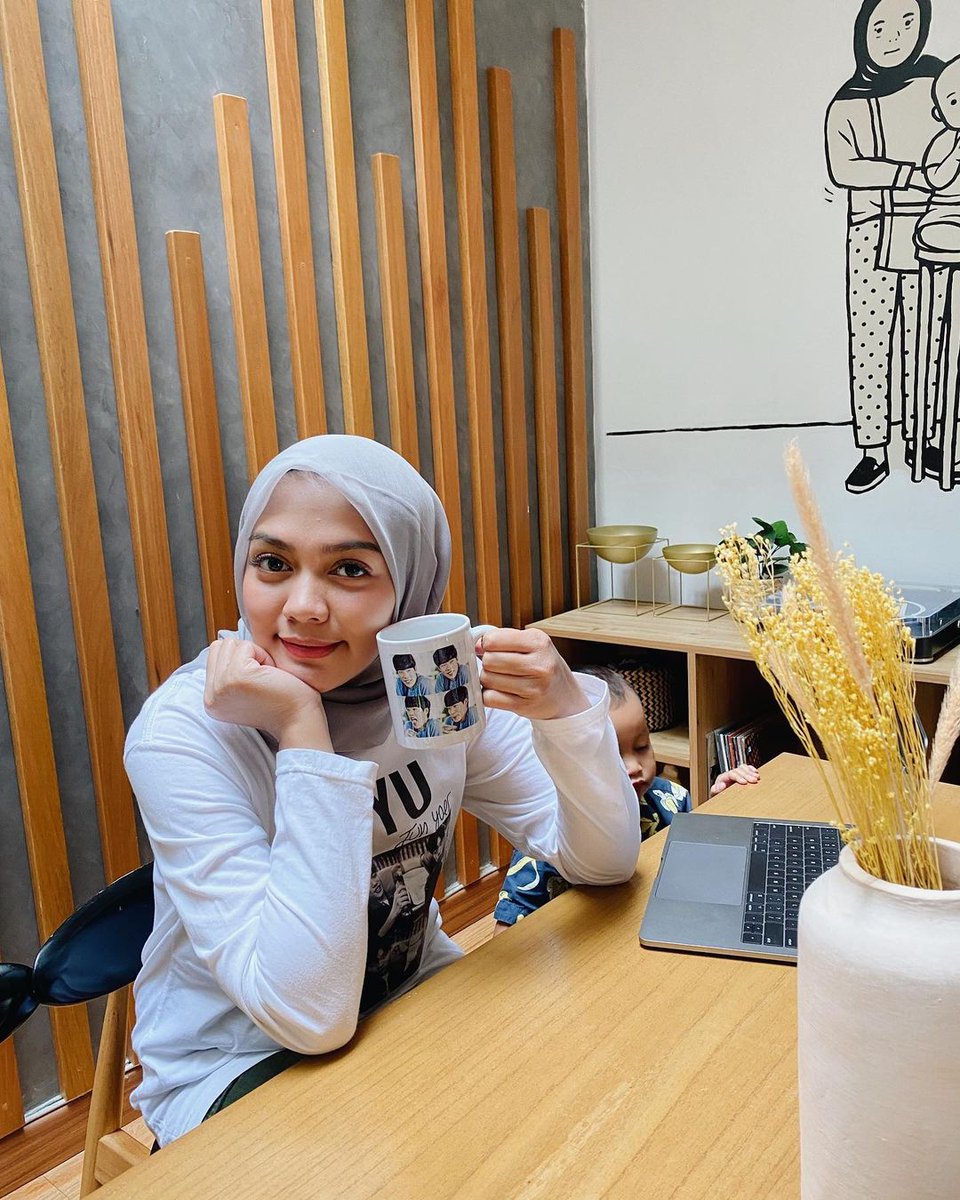 Rini Feblita (@rinifebreal) on Twitter photo 