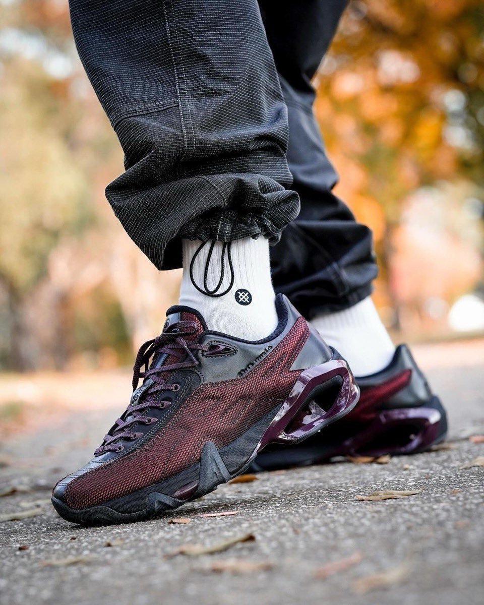 Kiko Kostadinov Studio × ASICS NOVALIS™ GEL-TEREMOAの新作が国内5月