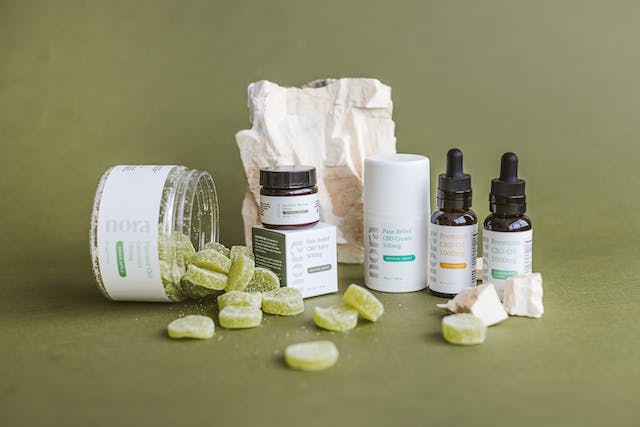 #edibles #gummies #cbd Lets investigate  our guide on how to choose CBD products. The notoriety of CBD (cannabidiol) items has surged, much obliged to their potential wellbeing benefits cbdsmokeshop.store/?p=41365&utm_s… #cbdoil #vaping