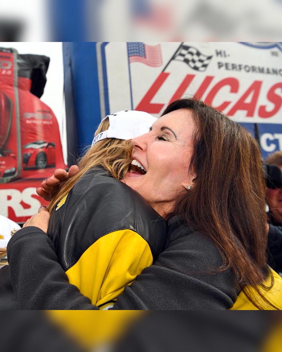 BrittanyForce's tweet image. Thank you for being my mom, my best friend &amp;amp; my biggest supporter. You have the purest heart &amp;amp; are one of the most selfless people I know. You have stood by me through every life decision &amp;amp; every path I’ve ever gone down. Blessed that I got you as my mom! Happy Mother’s Day! 💐