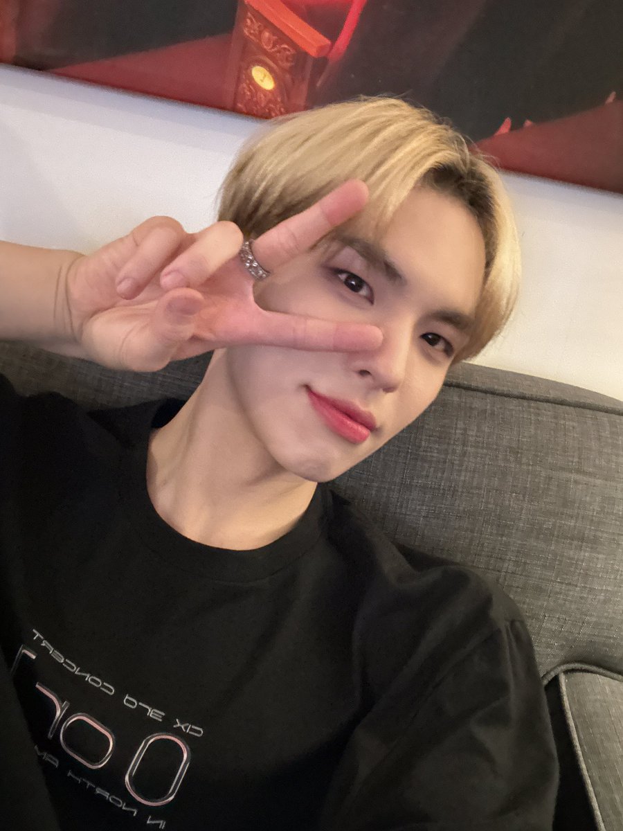 뉴욕 재밌었다🤩💙

#CIX #FIX #BX #이병곤 #병곤 #평픽사💙