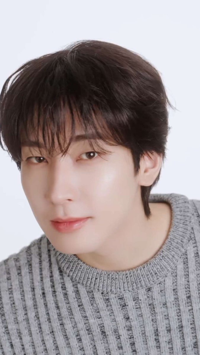 저화질의 원우🐈‍⬛ tweet media