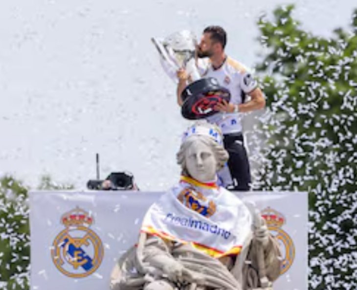 JaviGady's tweet photo. Madridistas! Buenos días, tardes o noches!🤍🇪🇸🇪🇸💜
#MbappePutaRata
#HalaMadridYNadaMas #SomosVikingos
#RoadToWembley
#APorLa15
13/Mayo/2024 https://t.co/eStQoShHqe