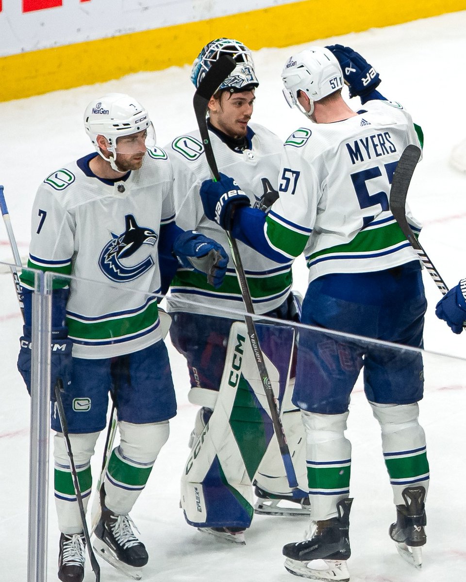 42 stops on the night for Arturs Silovs. 💙 

Not too shabby for a rookie who's played in just nine regular season games. #StanleyCup