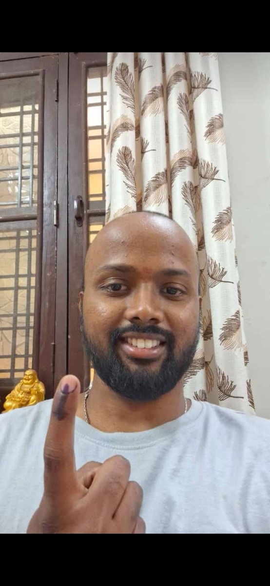 I voted for National Security, Viksit Bharat.
#BharatMatakiJai
#JaiShriRam 🕉🧡🧡