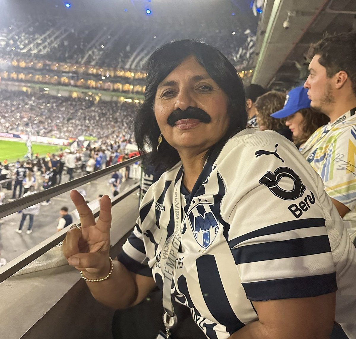 alber7__'s tweet photo. Aparece Diego Verdaguer en el BBVA https://t.co/7i4fVQ7rvm