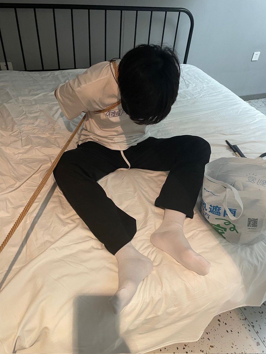 呜，浅浅发个图吧，好久没玩了☺️