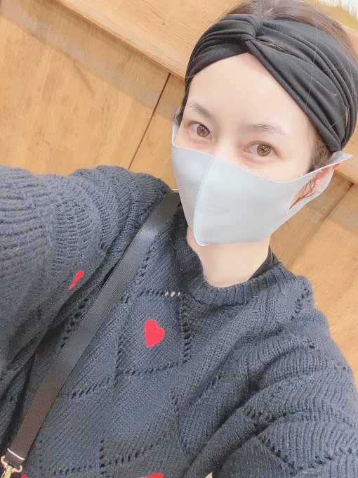 『 #WaitingRoom2024 』 今回はほぼ出ずっぱり！体力尽きないように頑張ります！ そして、前回の反省を活かして、観に来て下さった皆様へのお土産制作を既に開始してます！ お楽しみに✨ そして、今回もチェキ撮影会したいと思います！ 宜しくお願いします❤️ チケット&darr;&darr; https://t<a href="/tag/waitingroom2024"class="tags">#WaitingRoom2024</a>