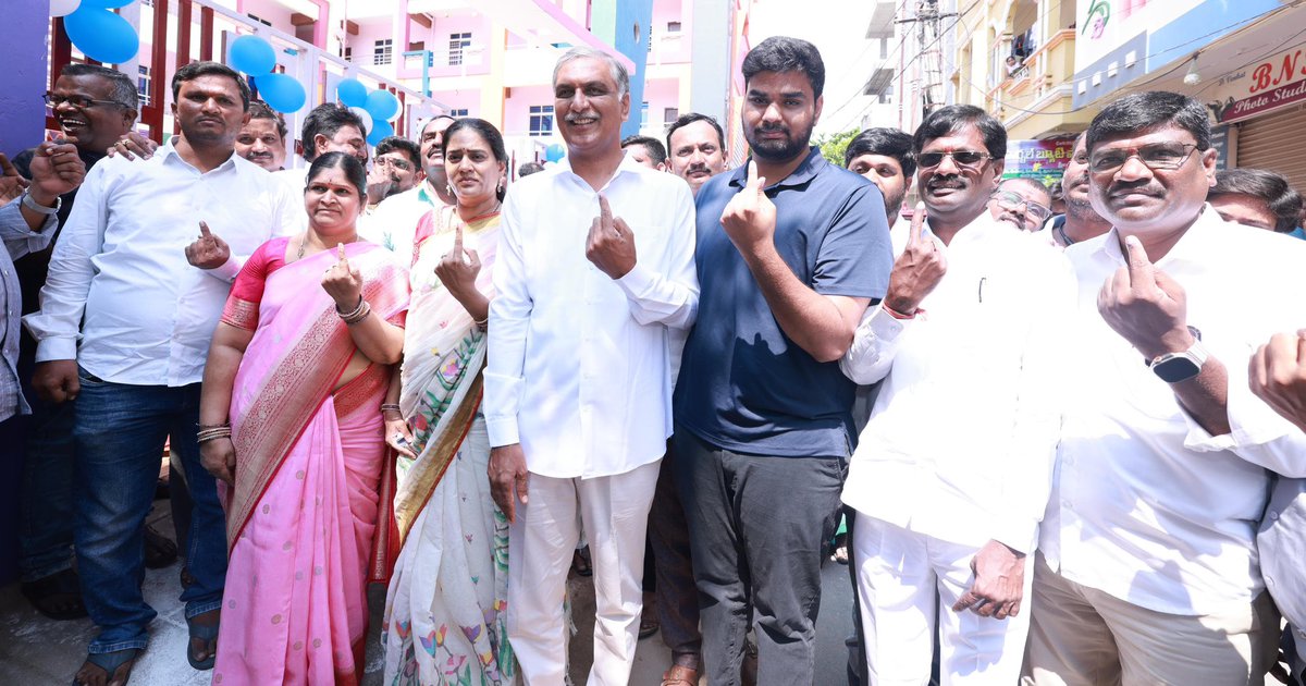 Cast my vote along with my family at #siddipet. I appeal one and all to step out and vote.