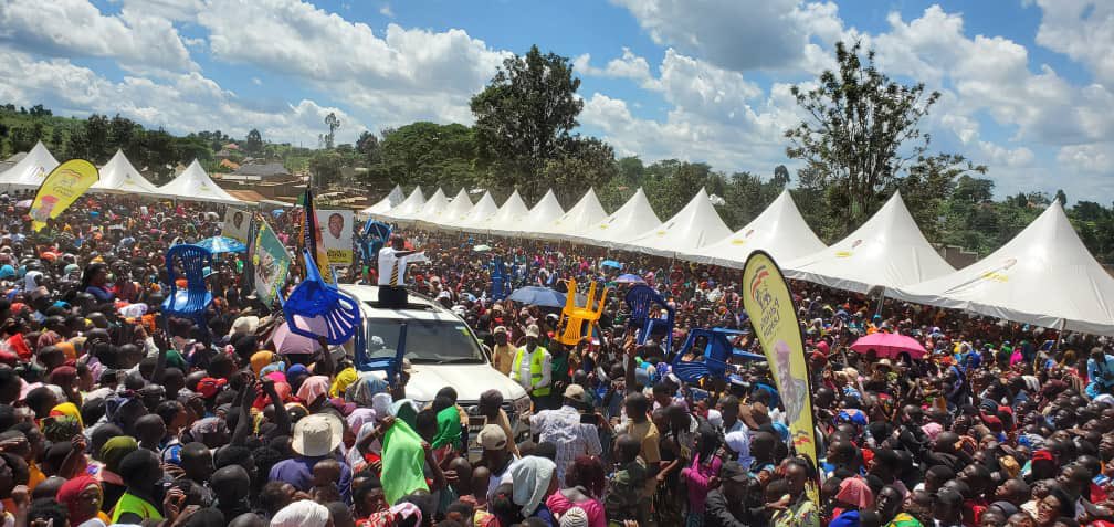 The celebration of Women's Day witnessed an overwhelming turnout, with thousands of PLU supporters gathering in a complete show of solidarity. The event, championed by the renowned Secretary General, Hon. @DaudiKabanda, was a remarkable success.