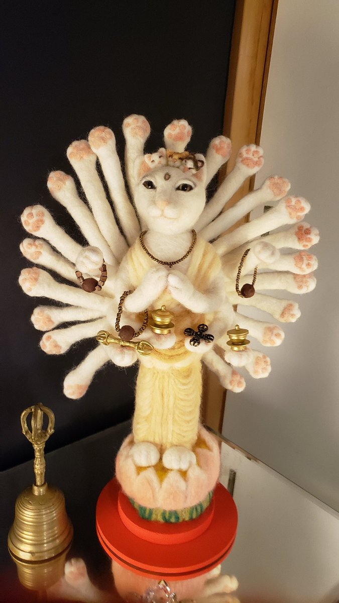 猫猫寺が猫の展示いっぱいでどこかで見た事あるようなのも(笑)