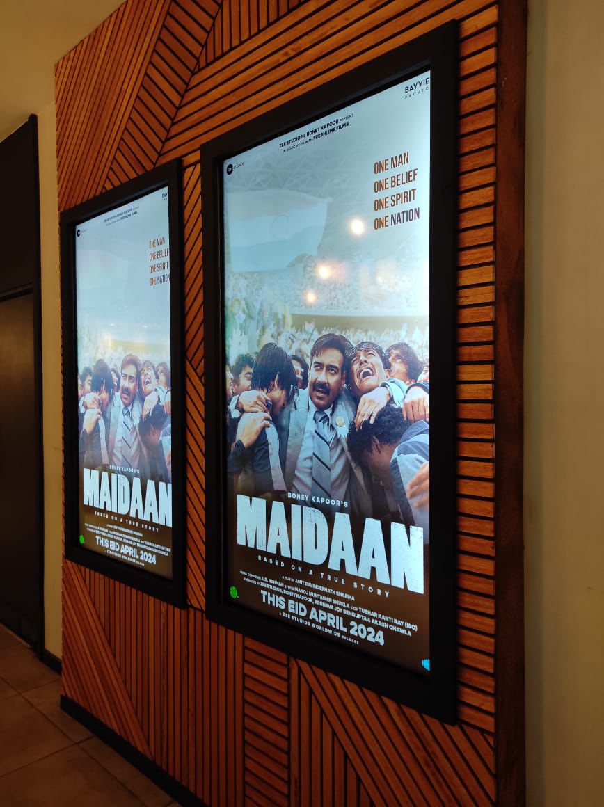 #Maidaan creates history by being the first Hindi movie to be released in Uruguay. 🙌🏻⚽ Book your tickets now. 🔗 - linktr.ee/Maidaan_ Watch Maidaan with your family in cinemas now! @ajaydevgn #PriyamaniRaj @raogajraj @BoneyKapoor @iAmitRSharma @arrahman @ZeeStudios_