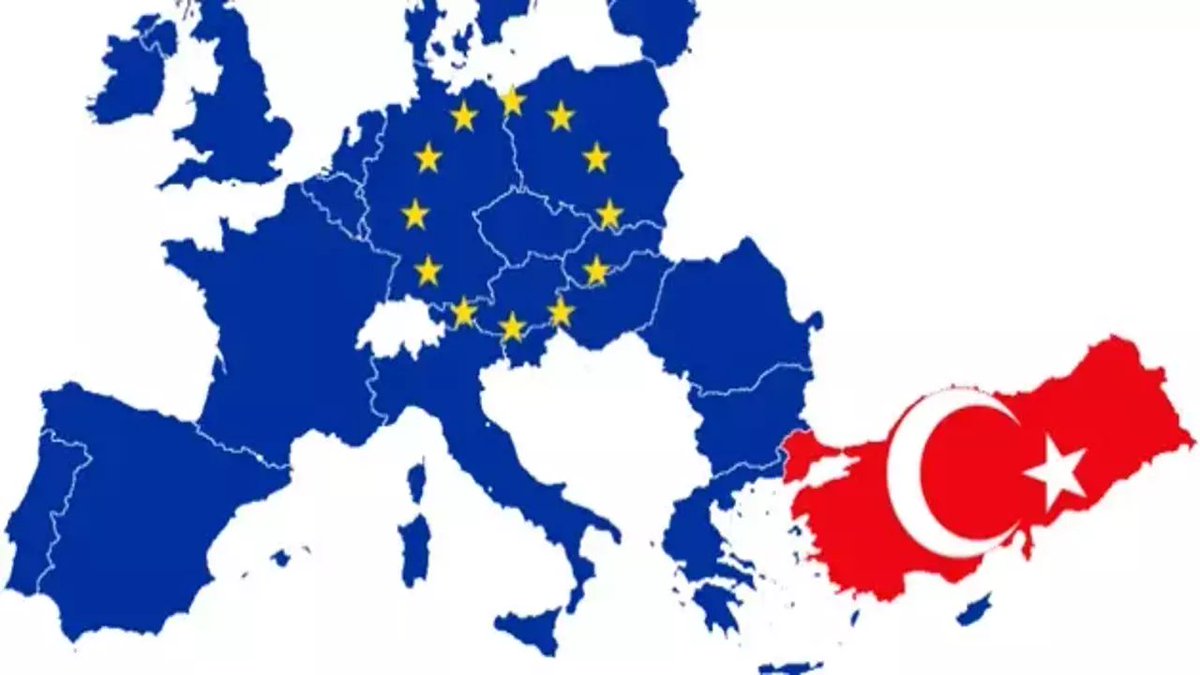 Herkesin dili kendine, bana Türkçe.❤️
13 Mayıs Türk Dil Bayramı kutlu olsun.