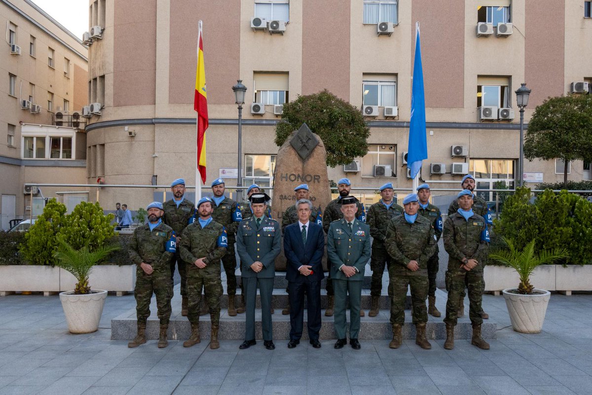 guardiacivil's tweet image. El Director General de la Guardia Civil ha despedido esta mañana a los 13 integrantes del 41 #Contingente español en la Misión de Naciones Unidas en #Libano  @UNIFIL_  

Desempañarán labores de Policía Judicial, Tráfico, Fiscal, Protección de Personas y Seguridad Ciudadana