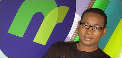 Yooo my son came home from school last week and told me he was watching NewsRound, I thought that went extinct 😭😂 I dunno what kind of rebore, new gen newsround this is now but this guy was a real OG in my school days 😭😂😂😂