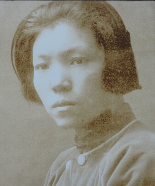 Cai Chang was born May 14, 1900. An early member of the Communist Party of China and student at the Communist University of the Toilers of the East in the USSR, she participated in the Long March and after 1949 led the All-China Women's Federation. #OTD #China