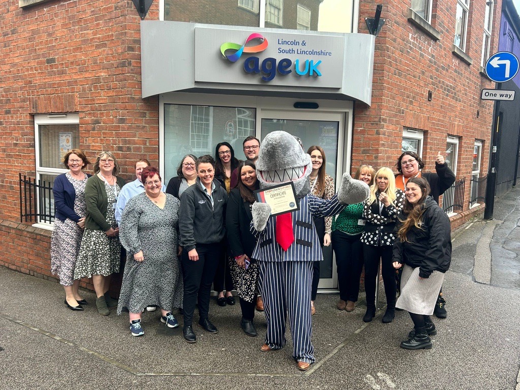 This week, we're supporting @stoploansharksengland to spread the message that there is #NoBlameNoShame for those who have been targeted by a loan shark. 🦈

To learn more about Loan Sharks, keep an eye on our social feeds this week, or visit: stoploansharks.co.uk